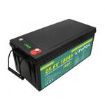 Pacco batteria ricaricabile 24v180ah (LiFePO4) per lampione solare