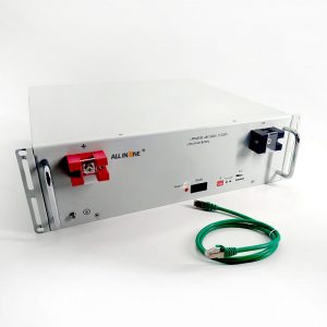 Batteria agli ioni di litio ALL IN ONE 48v Batteria al litio ad accumulo solare 50Ah 100Ah 200Ah Banca di batterie ai polimeri di litio a energia solare