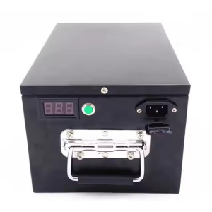 Batteria agli ioni di litio LiFePO4 da 60 V e 100 Ah per robot intelligente AGV